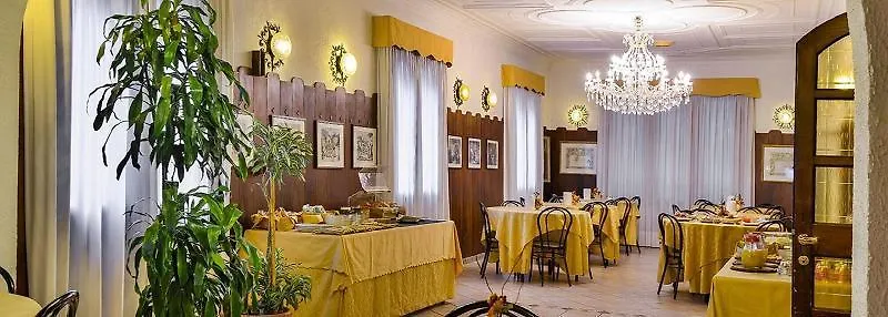 ***  Hotel Don Abbondio Lecco Italien