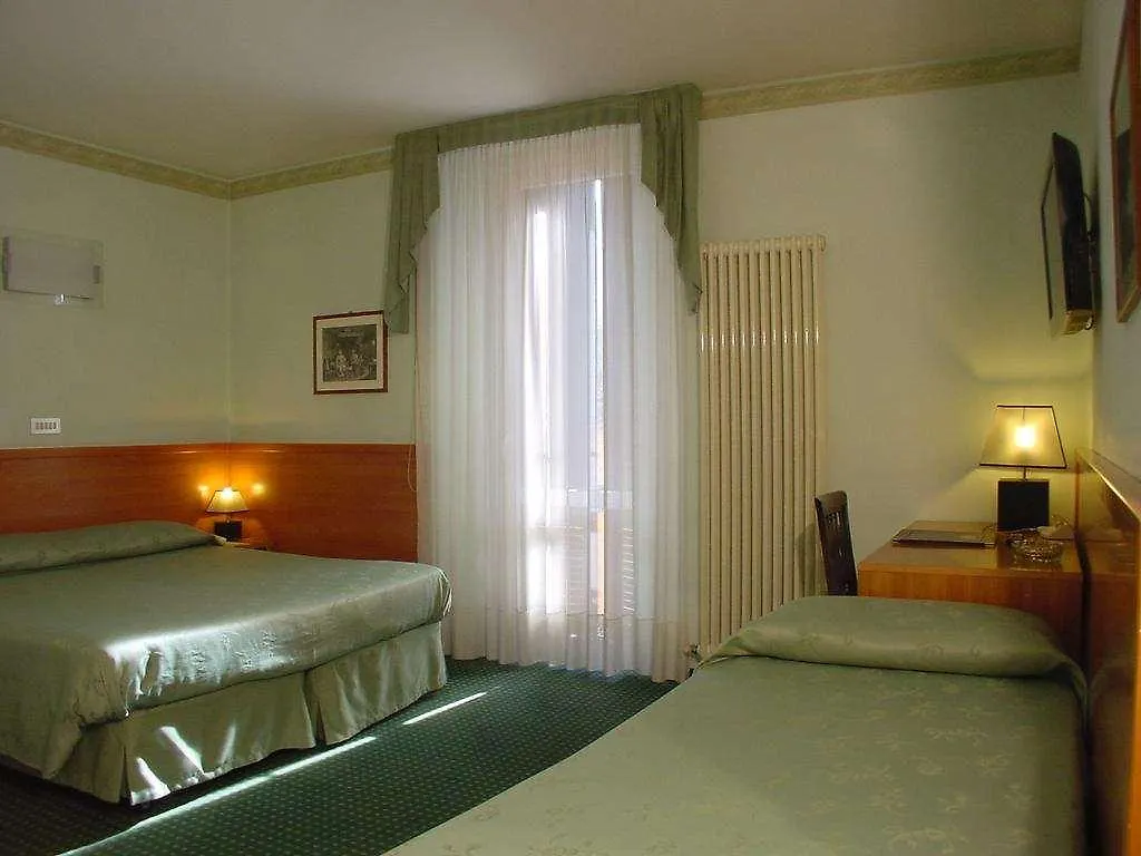 Hotel Don Abbondio Lecco
